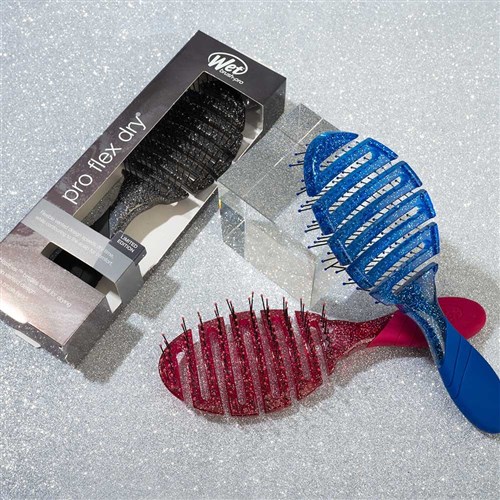 WetBrush Pro Mineral Sparkle Flex Dry Wine